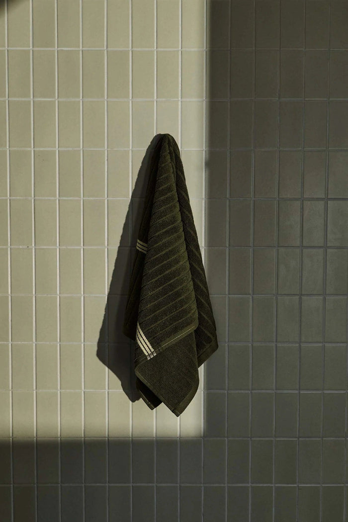Baina Emerald Hand Towel