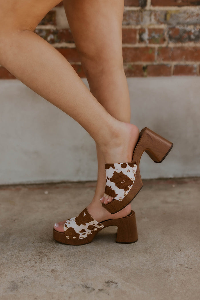 Emmerie Brown Cow Heel- MIA