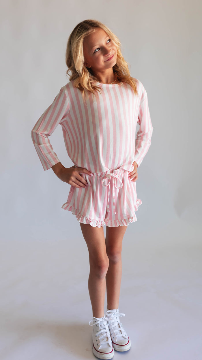 Girl's Long Sleeve and Ruffle Shorts Set in Poppy