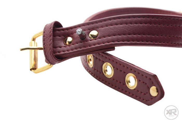 Luxury Burgundy Collar