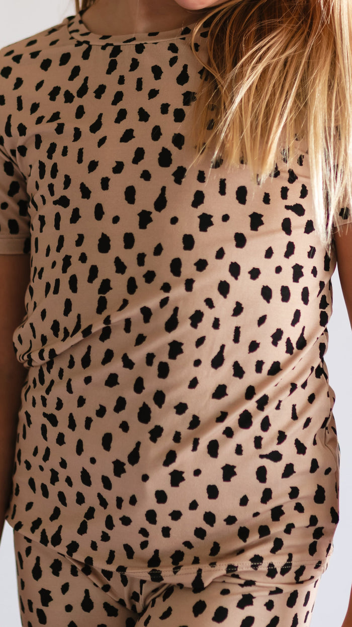 Youth Pajama short sleeve and shorts in Brown Cheetah