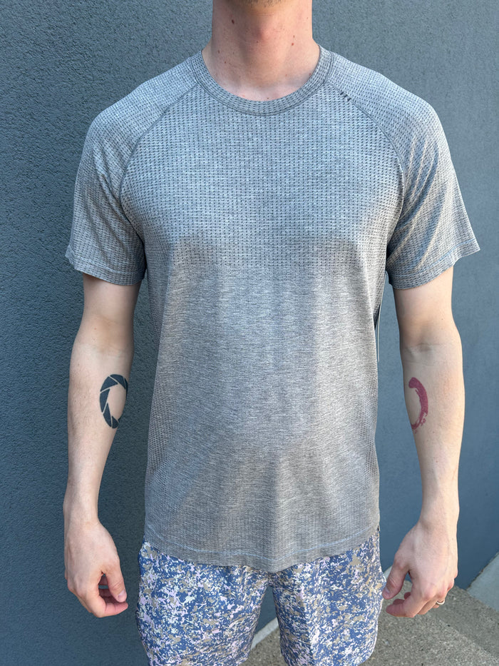 Metal Vent Tech Short Sleeve