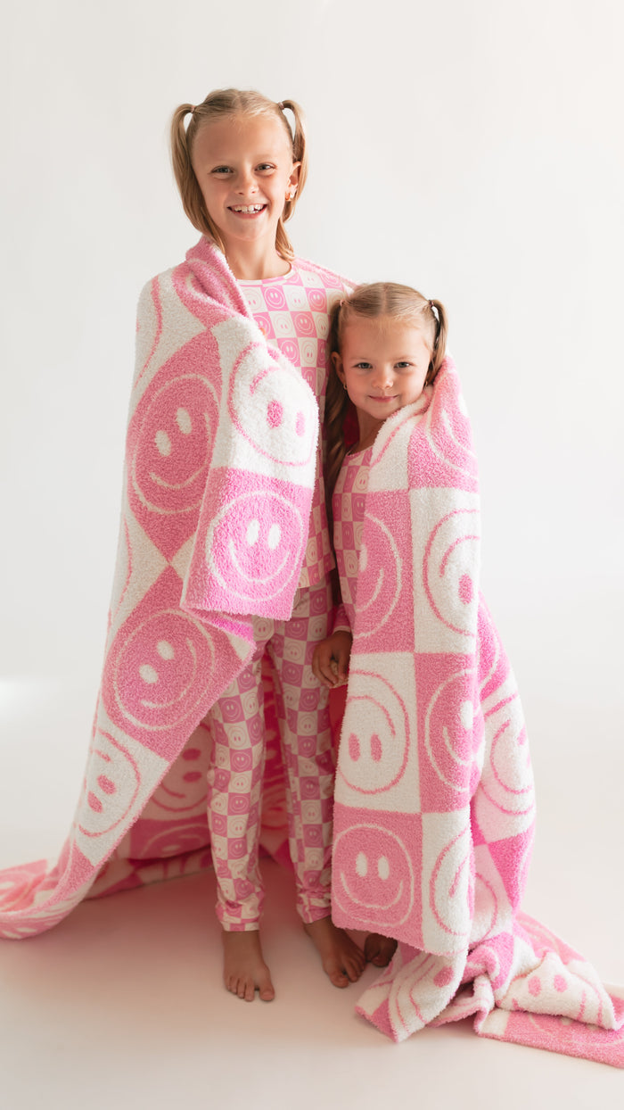 Adult Plush Throw Blanket in Pink Checkered Smiley