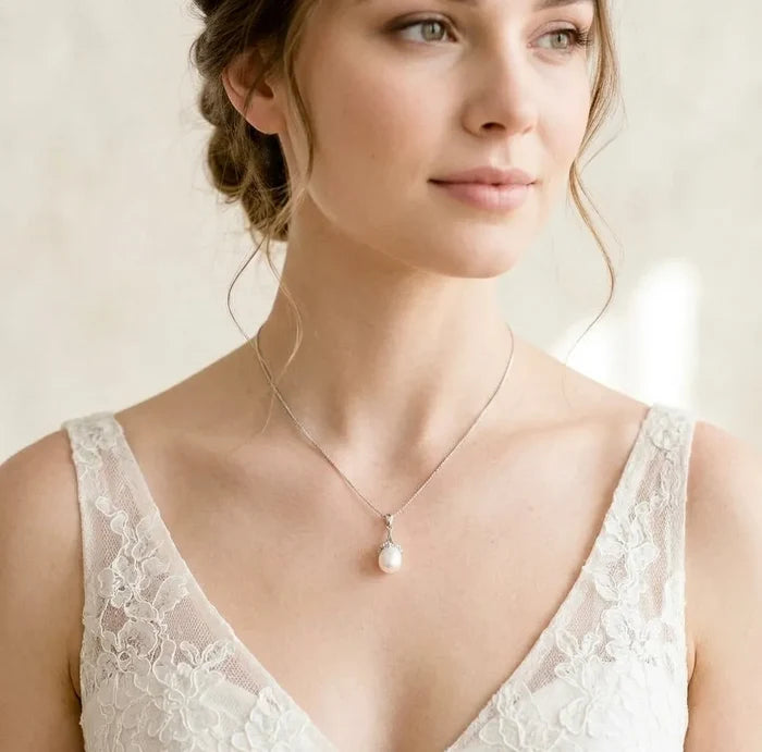 Audra - Natural Pearl 925 Sterling Silver Bridal Necklace - Silver