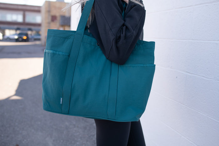 Daily Multi Pocket Tote