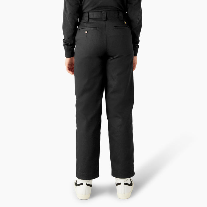 DK0A8668BLK-BK