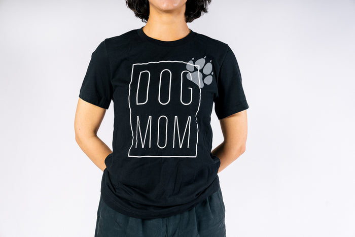 P.L.A.Y. Dog Mom Humanitee - T-Shirt modeled on woman
