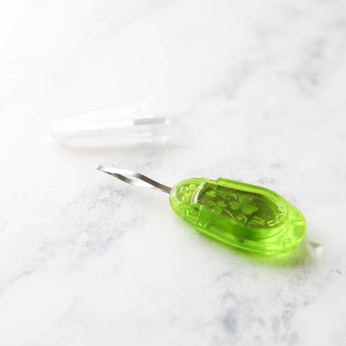 Flat Tip Needle Threader-Stitched Modern