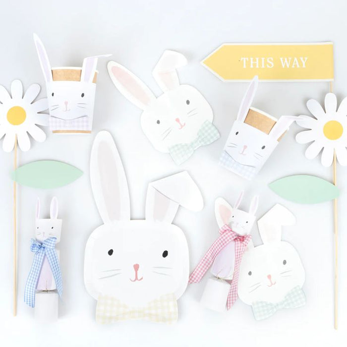 Hank & Sylvie's - Gingham Bow Bunny Crackers - Meri Meri