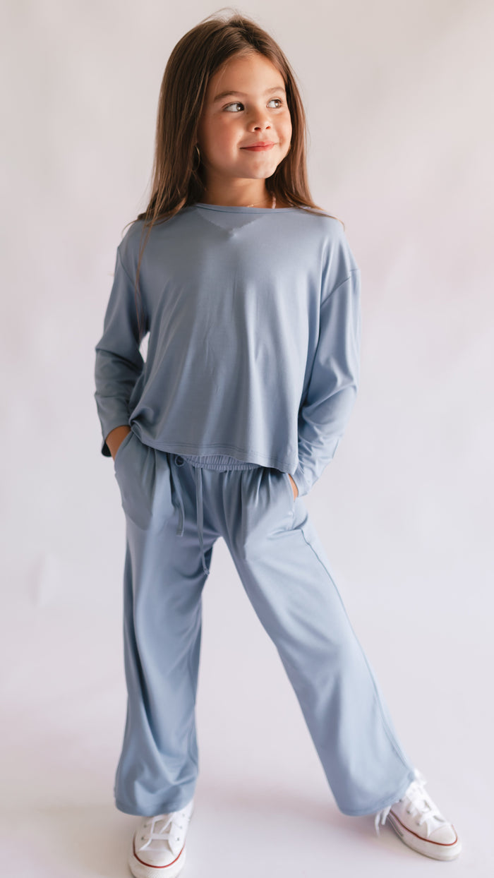 Girl's Long Sleeve and Pants Set in Infinity Blue