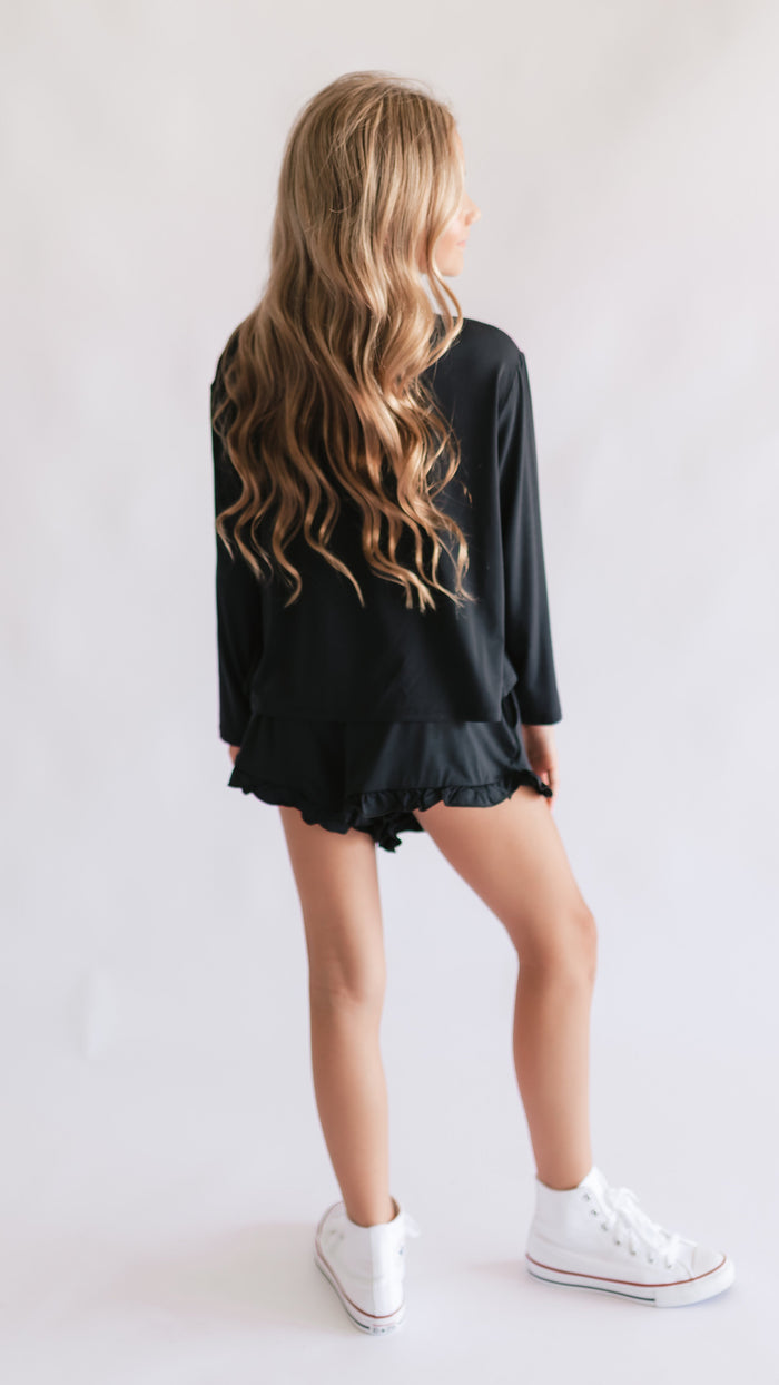 Girl's Long Sleeve and Ruffle Shorts Set in Solid Black