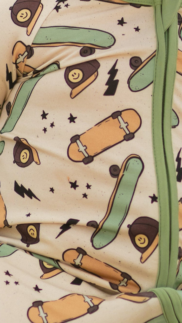 Infant Romper in Skateboard
