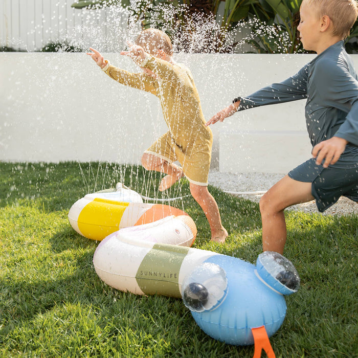 Inflatable Sprinkler Into the Wild Multi