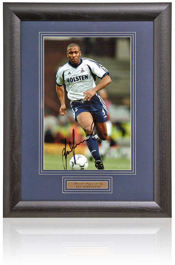 Les Ferdinand Tottenham Hotspur Legend Hand Signed Photograph 15x19" Framed