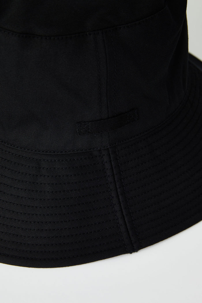 LM Workroom Hat in Black