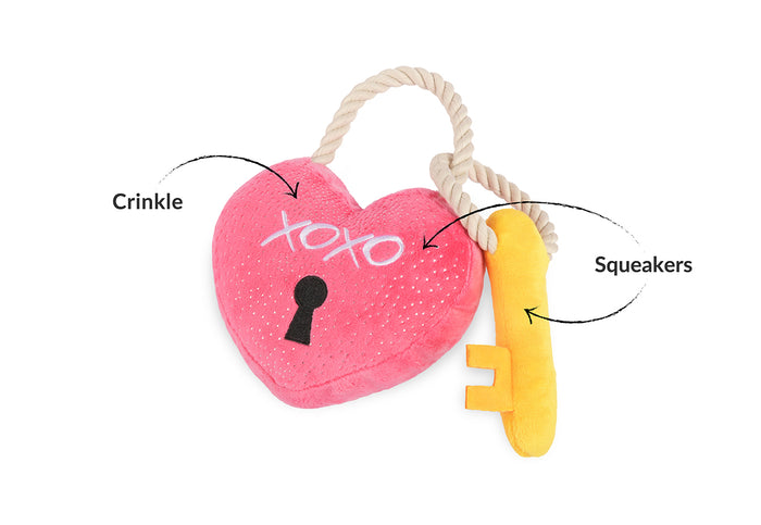 P.L.A.Y. Love Bug Collection - Love You A Lock Toy feature image