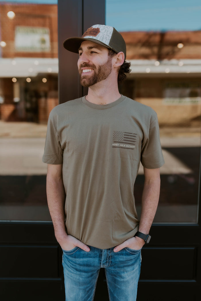 Men's Bass Flag Graphic Tee- Honey Hole
