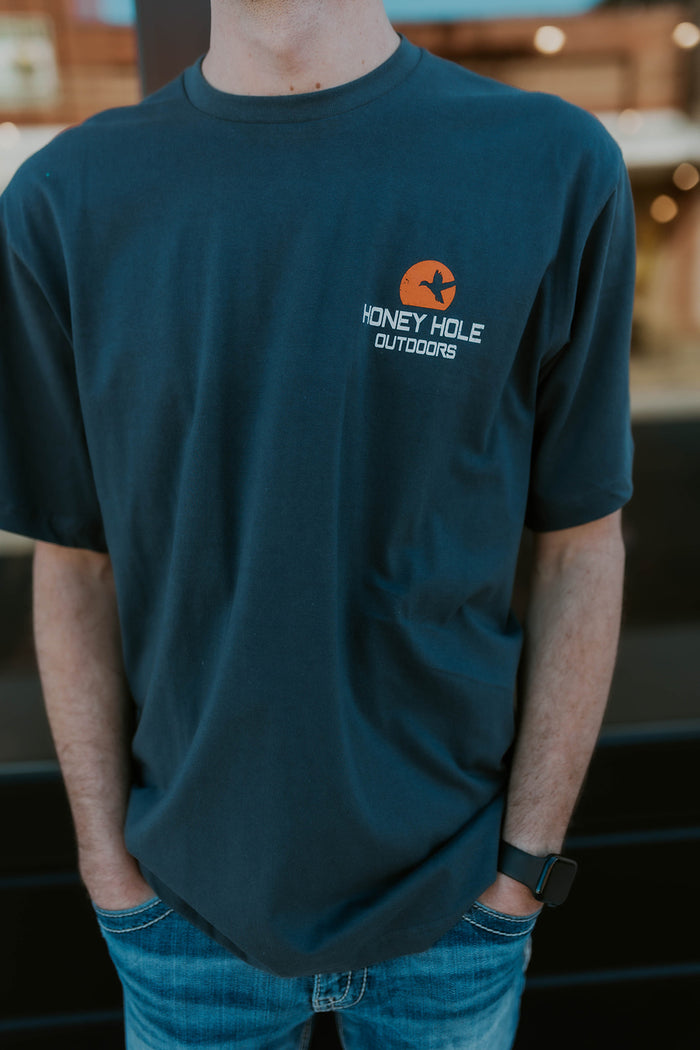 Men's Dar Bone Graphic Tee- Honey Hole