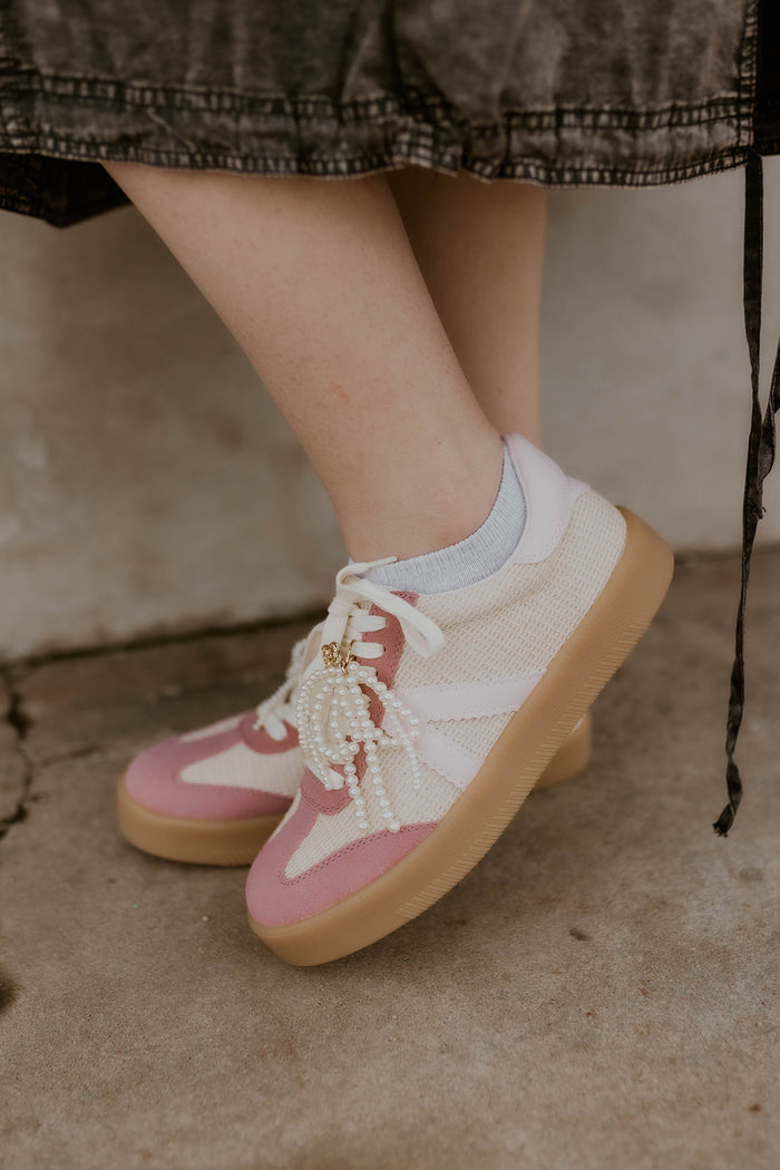 Mia Axel Sneaker- Pink