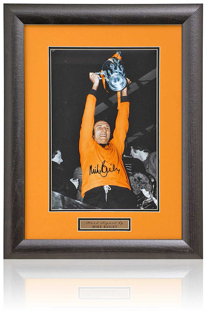 Mike Bailey Wolverhampton Wanderers Signed 1974 League Cup Photo 15x19in Framed + COA