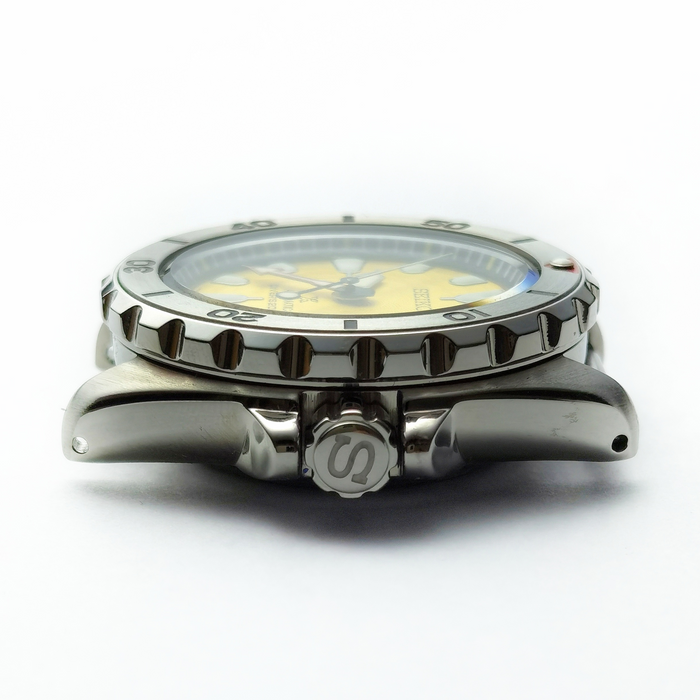 NMK304 - SKX007/SRPD Flat Sapphire Crystal