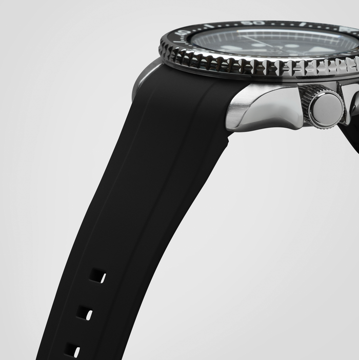 NMK801 Curved End SKX/SRPD Rubber Strap: Black