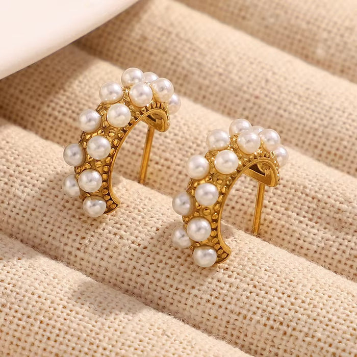Studded In Pearl Earrings