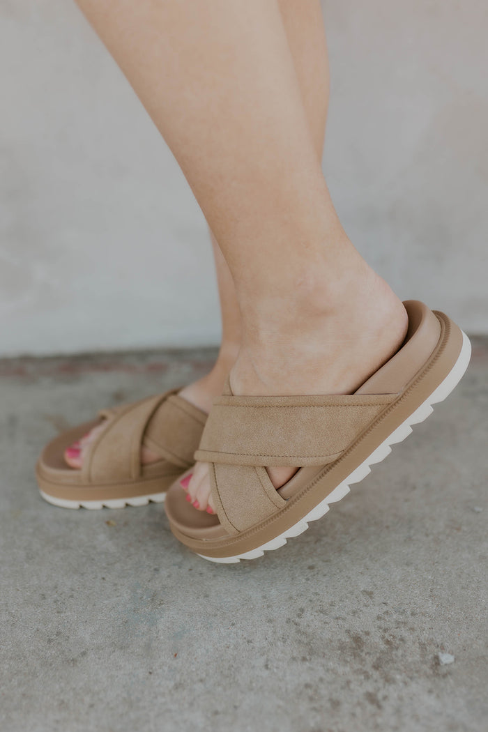 Teresa Sandals- MIA