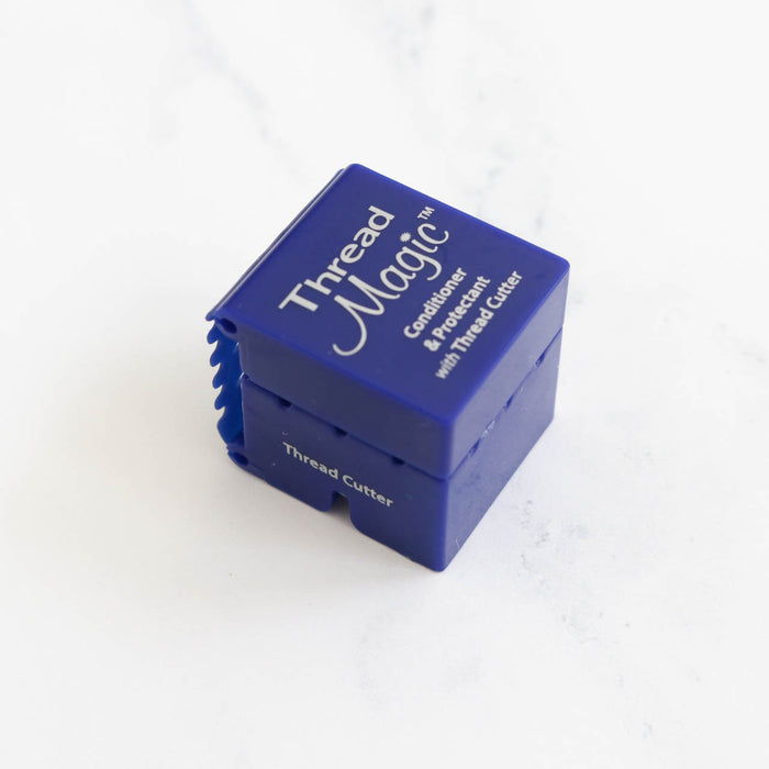 Thread Magic Conditioner with Built-in Thread Cutter-Stitched Modern