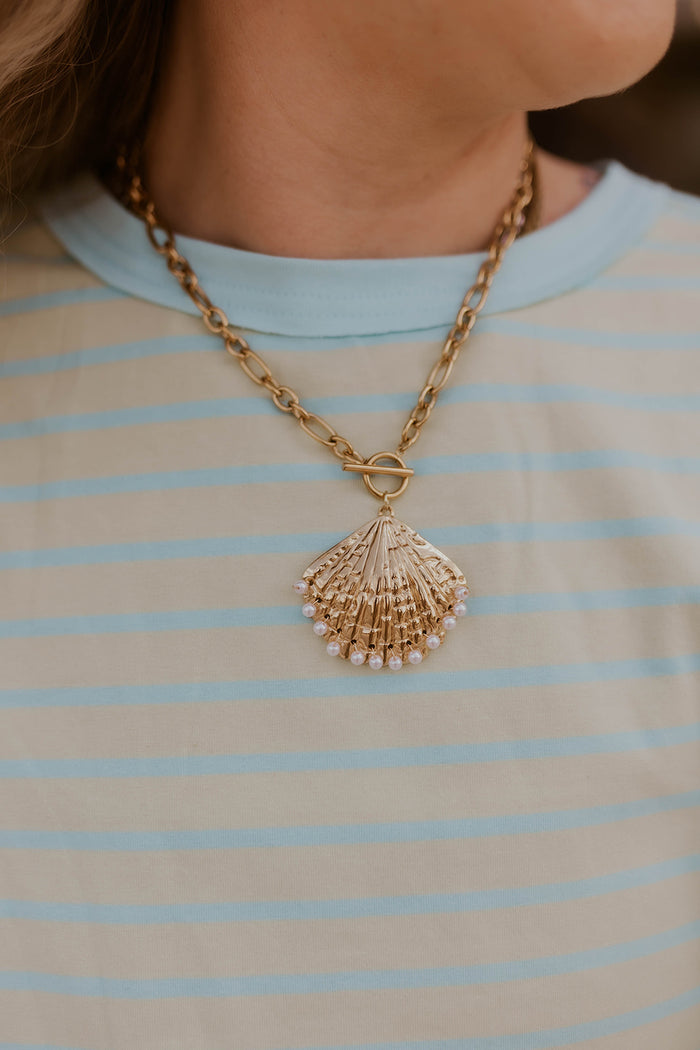 Tidal Treasure Necklace- Shell