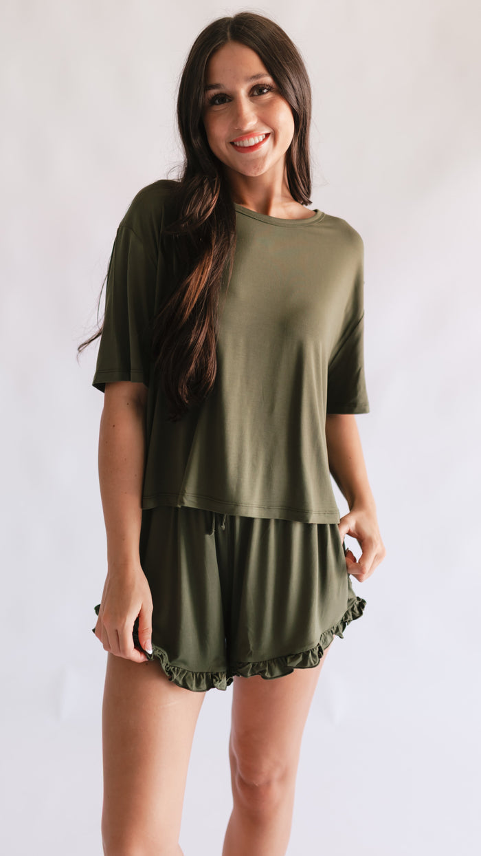 Women’s Ruffle Short Set in Olive