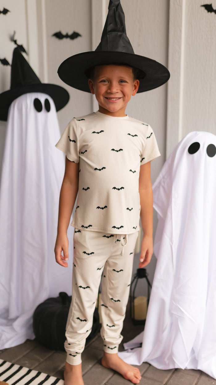 Youth Jogger Set In Cream Bats