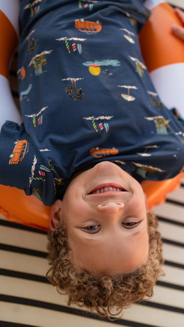 Youth Jogger Set In Summer Beach