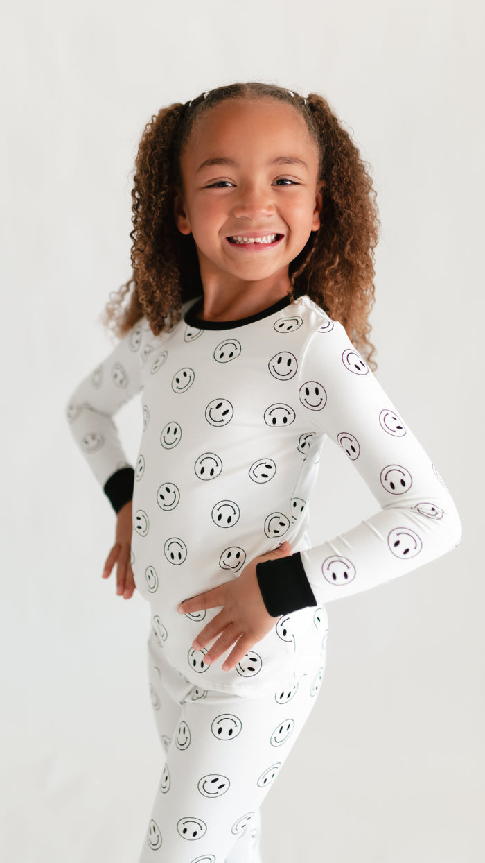 Youth Pajama Set in Black Smiley